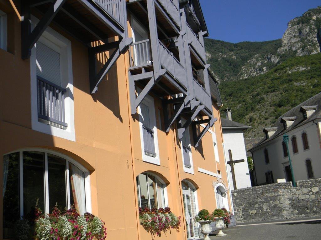Hotel Chez Pierre D'Agos Exterior photo